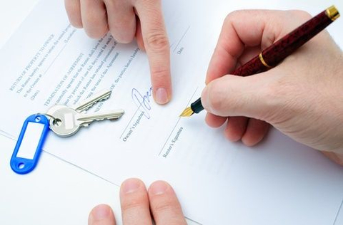 LEASE CONTRACT : The obligations of the tenant and the owner 