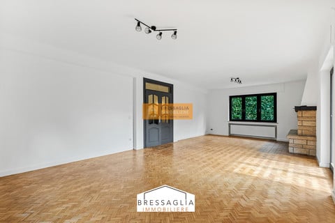 Haus 4 Zimmer zu verkaufen in Strassen