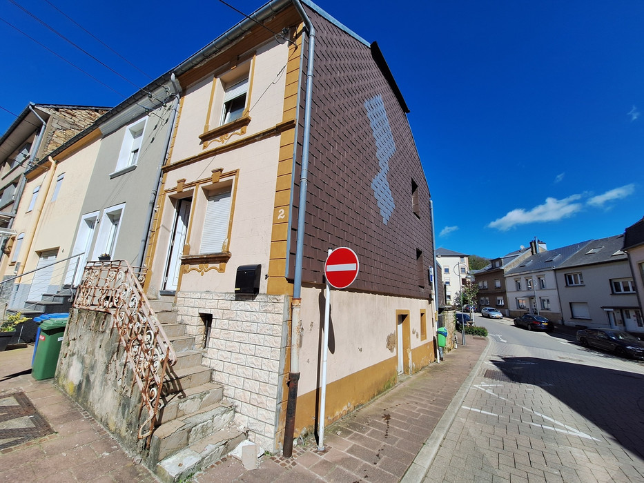 ProGimmo - Maison libre 3 façades au 2, rue Saint Atoine à Niederkorn - Façade avant.jpg