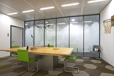 Office to rent in Bertrange