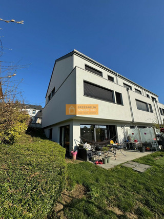 Semi-detached with 4 bedroom(s) to sell in Dalheim
