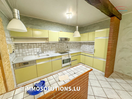 Moradia individual com 3 quarto(s) para venda em Heisdorf