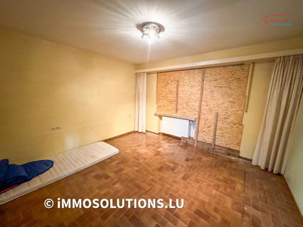 Moradia individual com 3 quarto(s) para venda em Heisdorf