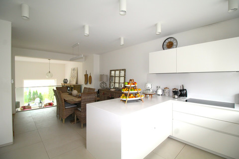 Joint house with 4 bedroom(s) to rent in Luxembourg-Belair