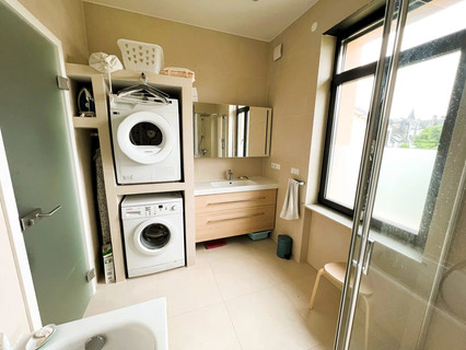 House with 5 bedroom(s) to rent in Luxembourg-Bonnevoie