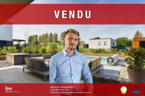 Villa 5 Zimmer zu verkaufen in Steinfort