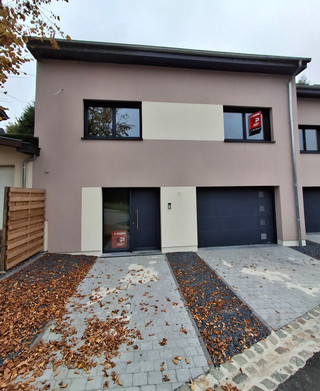 Moradia com 4 quarto(s) para venda em Holtz