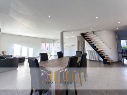 Moradia com 4 quarto(s) para venda em Longwy