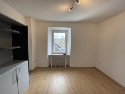 Büro zu vermieten in Troisvierges