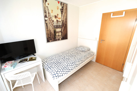 Bedroom with 4 bedroom(s) to rent in Luxembourg-Hamm