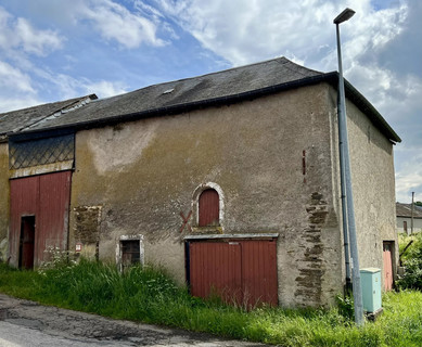Small farmhouse to sell in Eschdorf