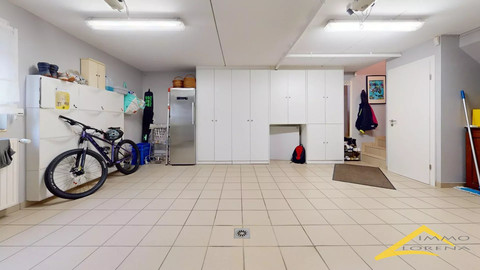 Moradia com 3 quarto(s) para venda em Crusnes