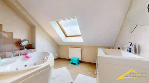 Moradia com 3 quarto(s) para venda em Crusnes