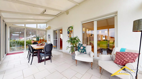 Moradia com 3 quarto(s) para venda em Crusnes