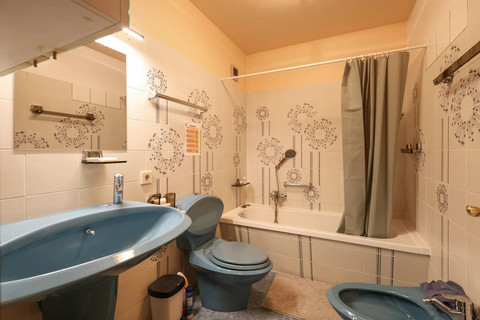 Moradia com 6 quarto(s) para venda em Howald