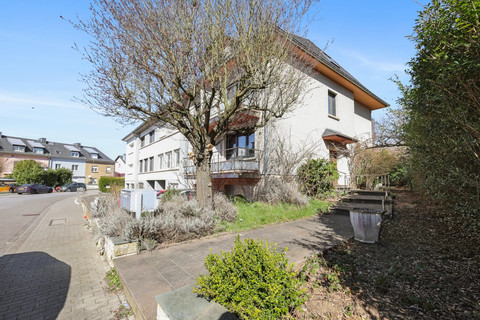 Moradia com 6 quarto(s) para venda em Howald