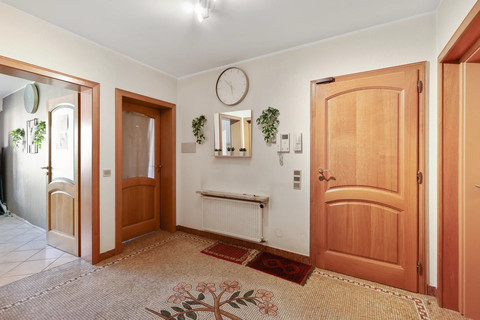 Moradia com 6 quarto(s) para venda em Howald