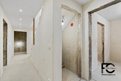 House with 4 bedroom(s) to sell in Limpach