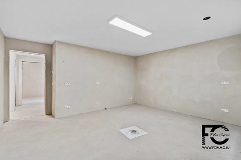 House with 4 bedroom(s) to sell in Limpach