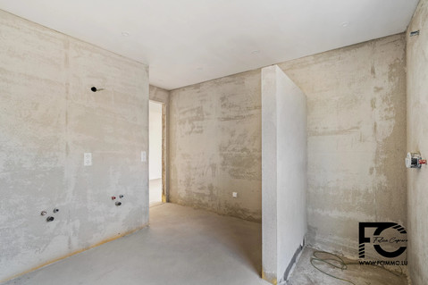 House with 4 bedroom(s) to sell in Limpach