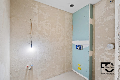 House with 4 bedroom(s) to sell in Limpach