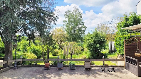 Maison 6 chambre(s) à vendre à Lorentzweiler