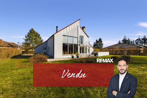 House with 5 bedroom(s) to sell in Schrassig