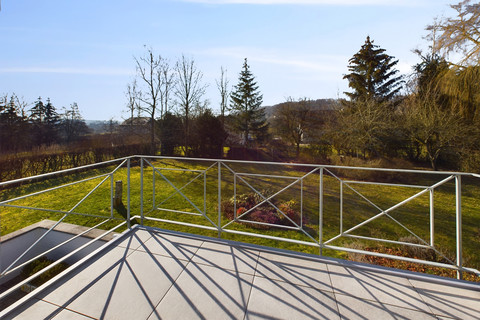 House with 5 bedroom(s) to sell in Schrassig