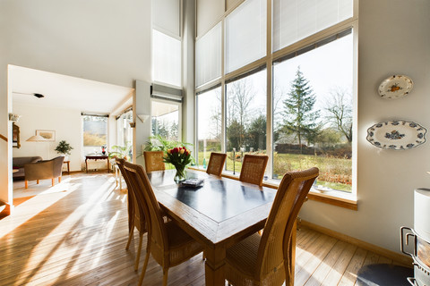 House with 5 bedroom(s) to sell in Schrassig