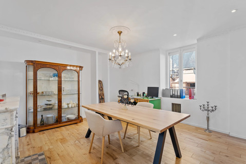 Moradia com 6 quarto(s) para venda em Longwy