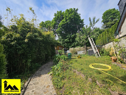 Duplex com 9 quarto(s) para venda em Moestroff