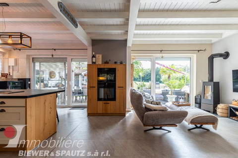 Moradia com 4 quarto(s) para venda em Scheidgen