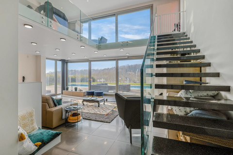 Vivenda com 5 quarto(s) para venda em Ehlange