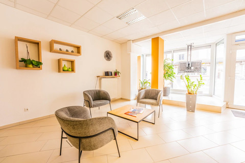 Büro zu vermieten in Platen