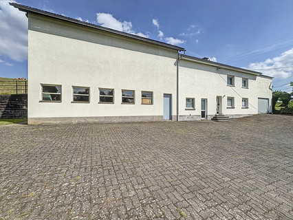 Moradia com 3 quarto(s) para venda em Sankt vith