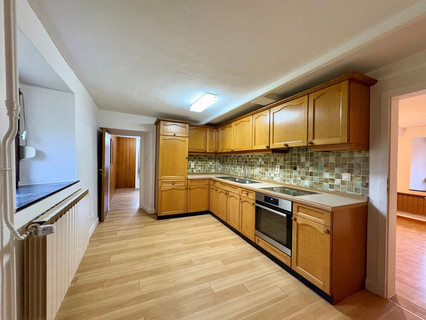 Moradia com 5 quarto(s) para venda em Sankt vith