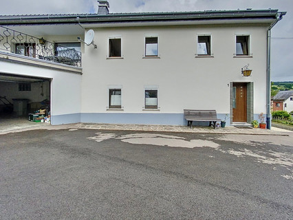 Moradia com 5 quarto(s) para venda em Sankt vith