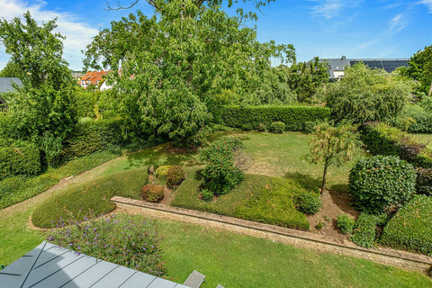 Apartment with 4 bedroom(s) to sell in Kehlen