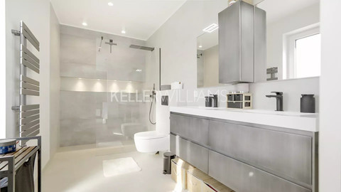House with 5 bedroom(s) to sell in Oetrange