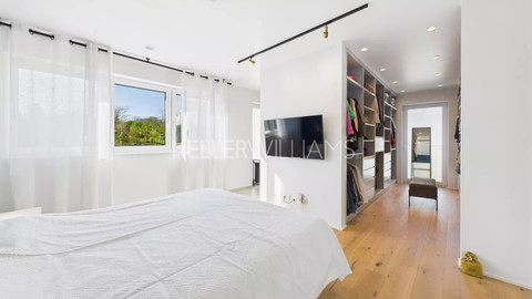 House with 5 bedroom(s) to sell in Oetrange