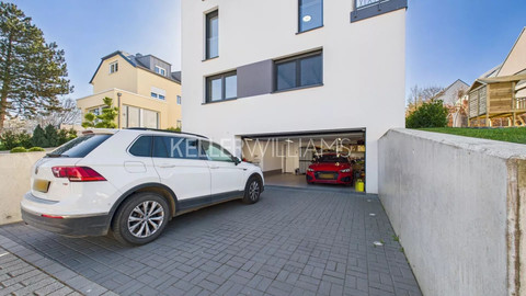 House with 5 bedroom(s) to sell in Oetrange