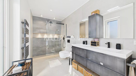 House with 5 bedroom(s) to sell in Oetrange