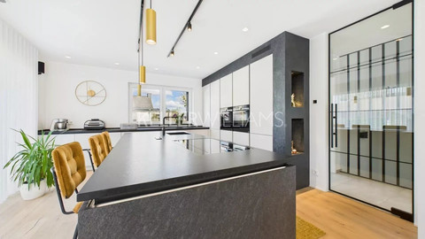 Maison 5 chambre(s) à vendre à Schuttrange