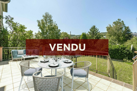 Maison 4 chambre(s) à vendre à Bereldange