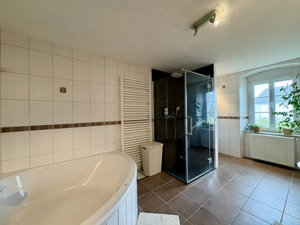 Haus 4 Zimmer zu verkaufen in Leithum