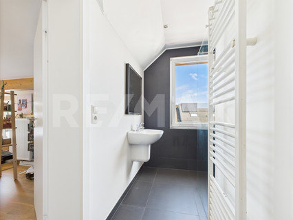 Apartment with 2 bedroom(s) to rent in Lenningen