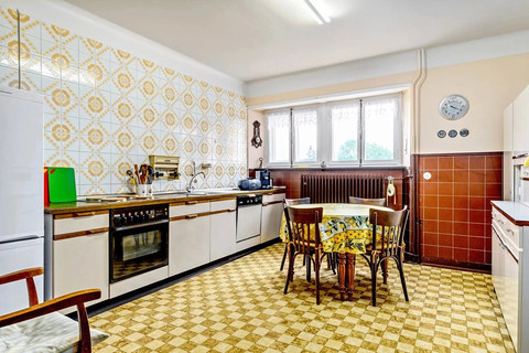 Farm with 6 bedroom(s) to sell in Merkholtz