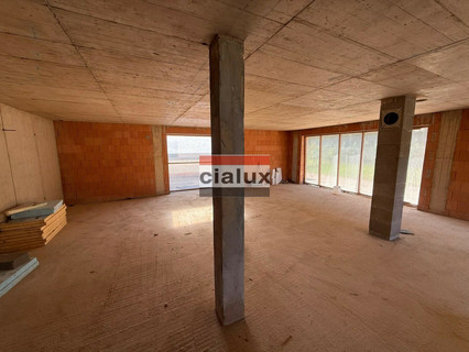 Vivenda com 4 quarto(s) para venda em Kockelscheuer