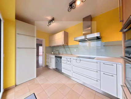 Penthouse com 2 quarto(s) para venda em Luxembourg-Limpertsberg