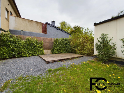 Residência com 7 quarto(s) para venda em Arlon